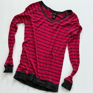 Rue21 Pink‎ Stripe LongSleeve Shirt Sz M